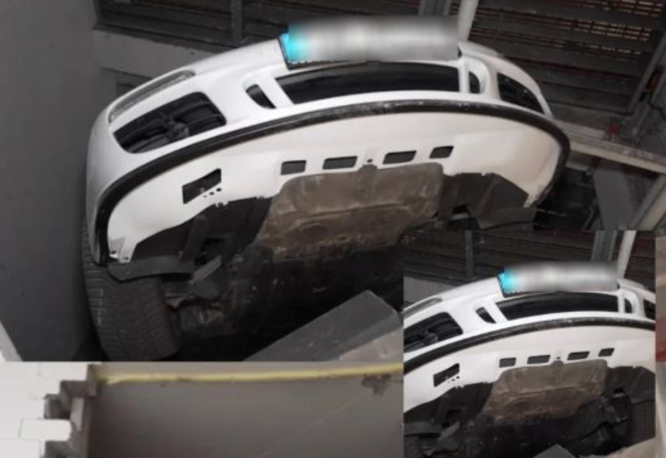 (Видео) 90-годишен возач пробил бетонски ѕид со спортски автомобил во Германија и чудесно преживеал