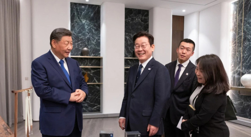 (Видео) Џјинпинг се пошегува со јужнокорејскиот претседател: „Проверете дали има задна врата“