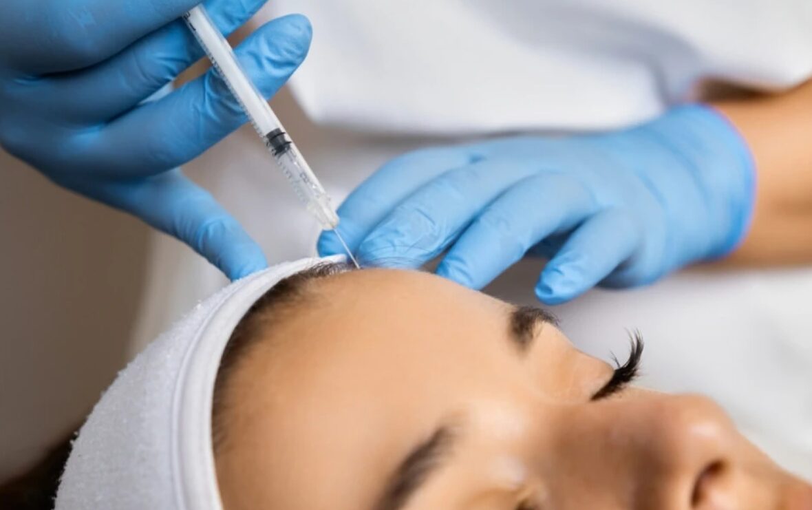 (Видео) Инфлуенсерка ги покажа последиците од ботоксот: „Не можам да се смеам, но тоа не е најлошиот дел“