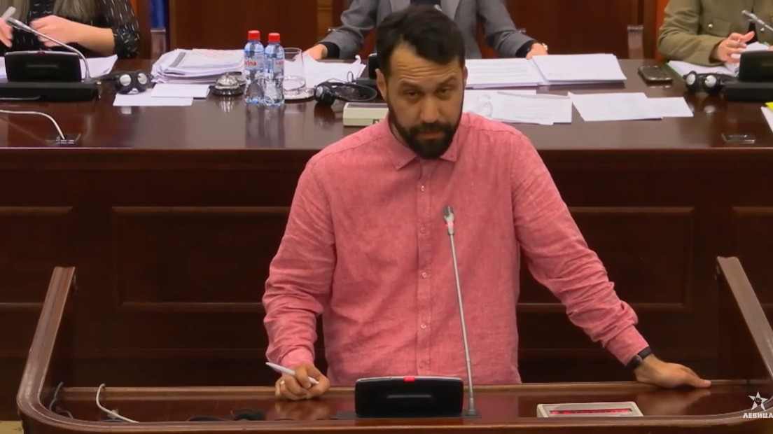 (Видео) Исмаил: Левица предложи амандман за зголемување на породилното отсуство од 9 на 12 месеци, власта го одби