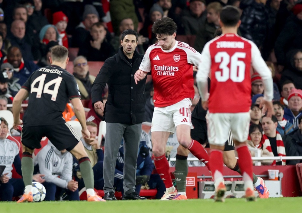 (Видео) Кошмарна ноќ на Ноер во Лондон – Арсенал го победи Баерн