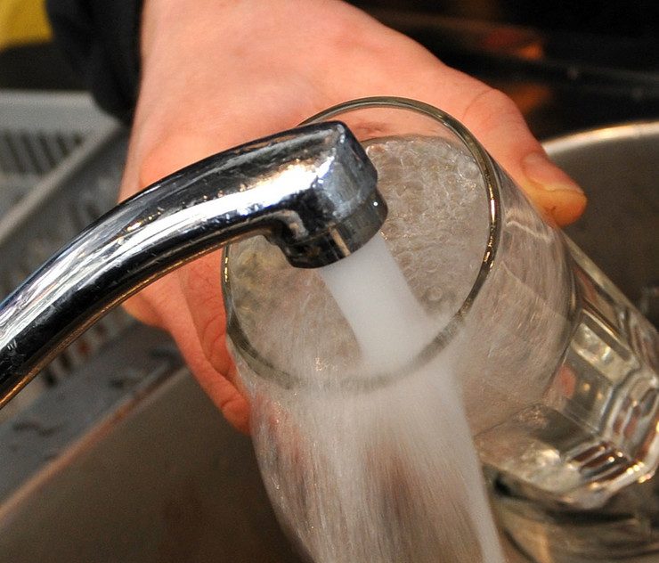 Водата во ООУ „Димо Хаџи Димов“ е исправна и може непречено да се употребува, велат од „Водовод“ по труењето во училиштето