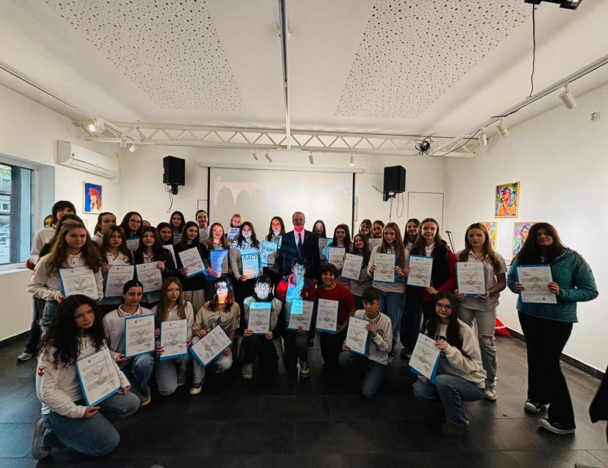 Герасимовски: Доделени 138 стипендии во науката, спортот, културата и социјалната поддршка