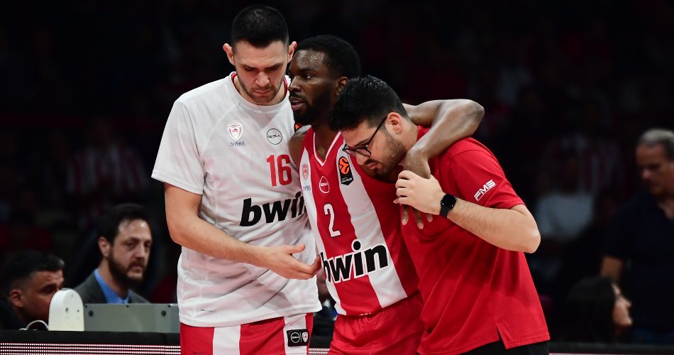 Го немаше 580 дена во Евролигата, одигра 76 секунди и повторно се повреди