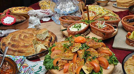 Домашни производи и специјалитети од сите региони на Македонија денес може да се пробаат во Градски парк