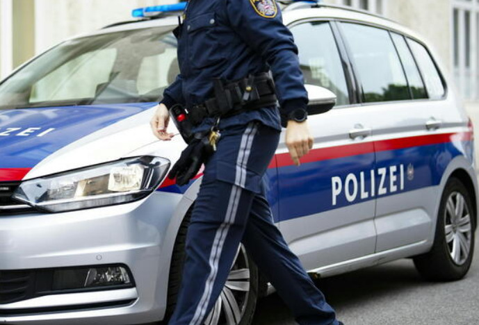 Државјанин на Латвија уапсен по заканата дека ќе земе заложници во воз од Виена до Инсбрук