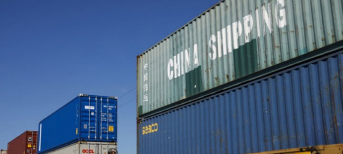 Кина ги укина специјалните пристанишни такси за американските бродови