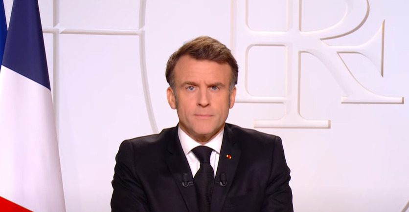 Макрон воведува доброволен воен рок поради руската закана