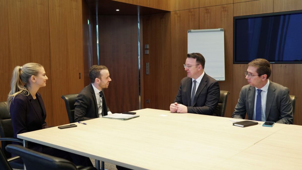 Николоски- Грубер: Австрија се вбројува како еден од најголемите инвеститори во Македонија