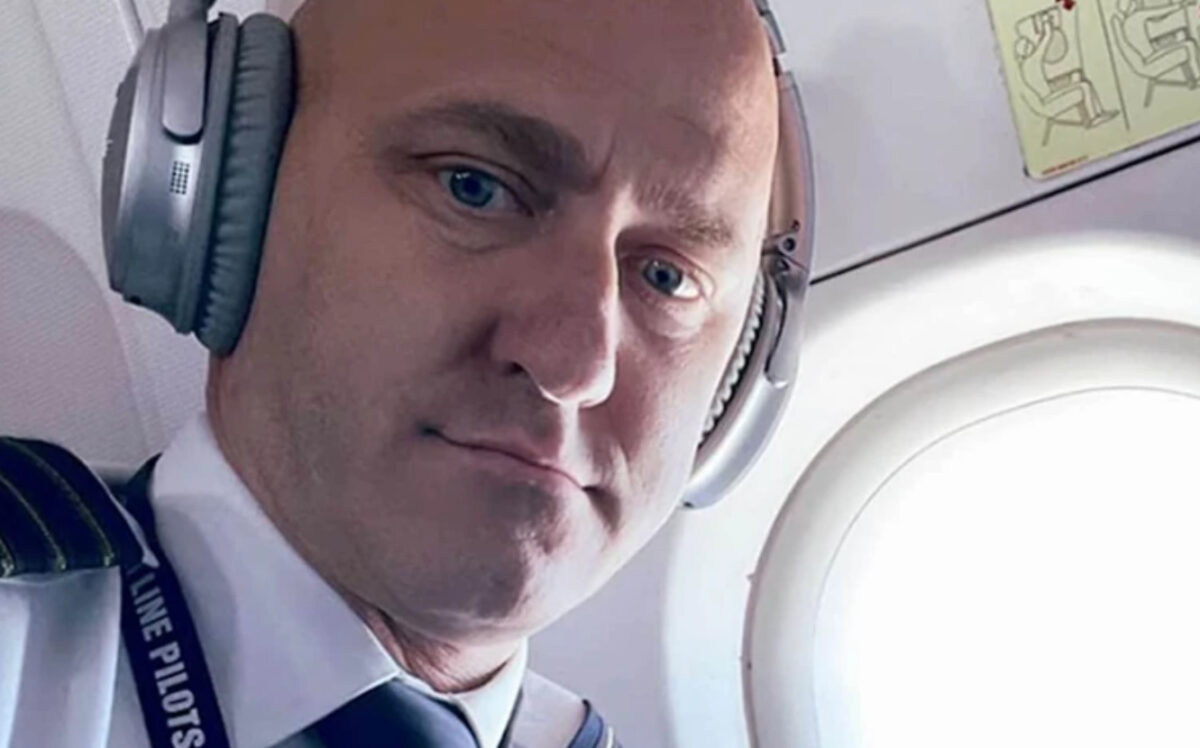 Ослободен пилотот кој сакаше да ги изгасне моторите за време на лет – земал психоделични супстанци: „Мислев дека сонувам“