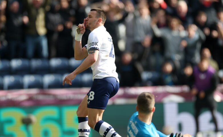 Осмајиќ доби долга суспензија поради расизам