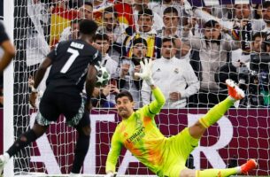 Се повреди Тибо Куртоа