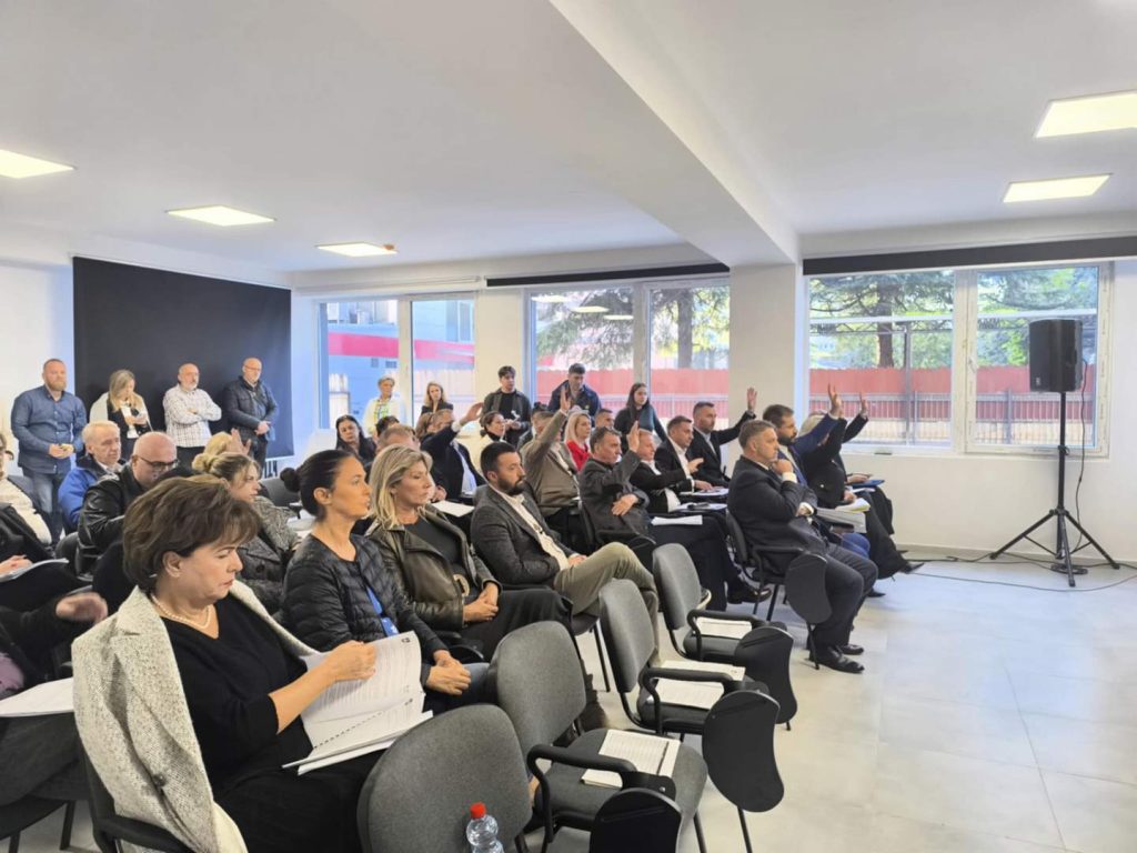 Советниците на Левица во Карпош бараат итна ревизија на сите ДУП-ови