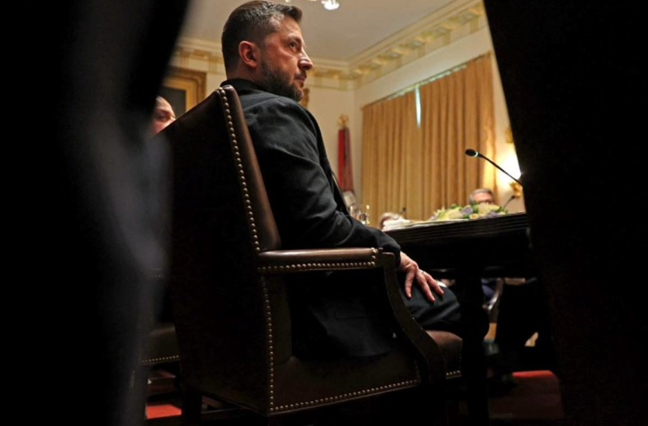 Трамп силно го притиска Зеленски: бара предавање на територии и двојно помала војска