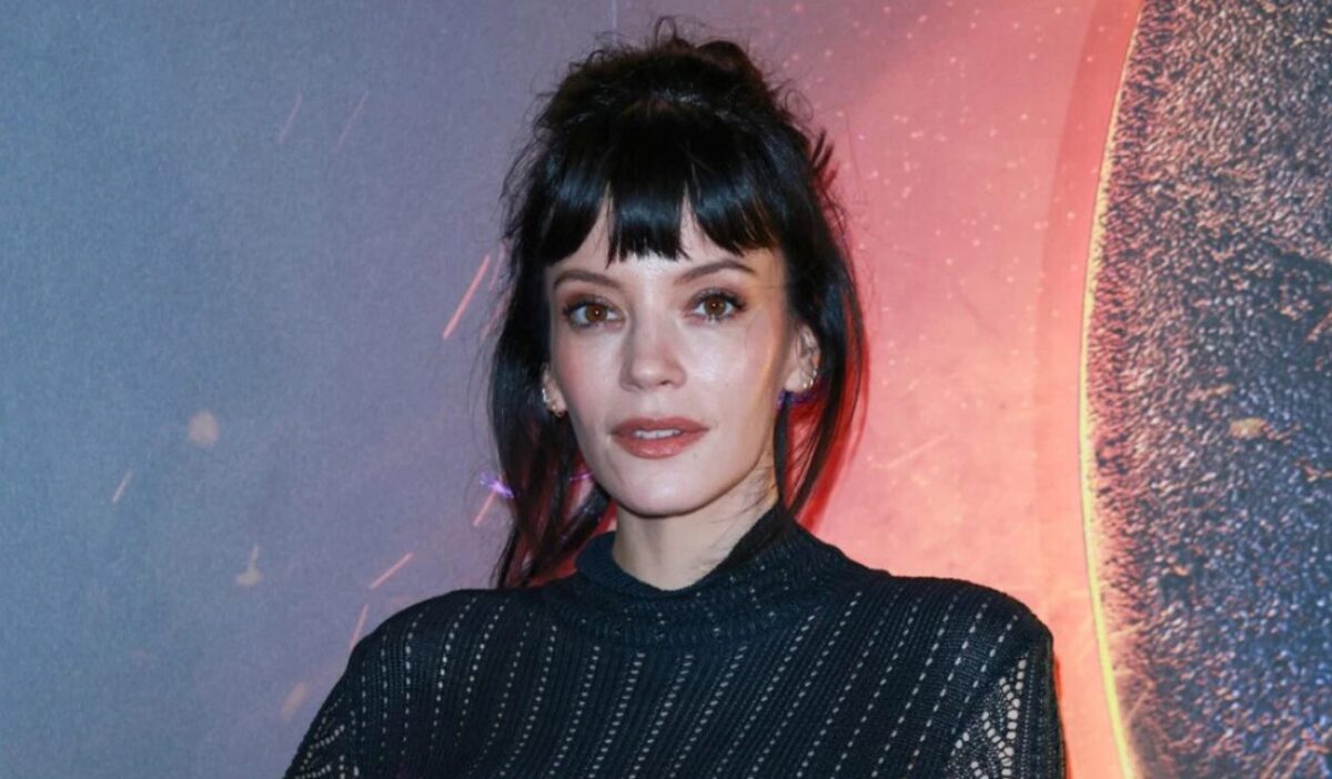 (Фото) Измамена и напуштена, но „убиствена“: во проѕирна креација порача дека го преболела бившиот