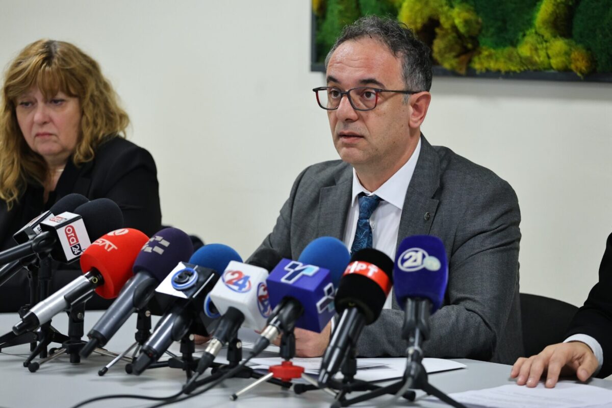 Алиу: Дефиниравме нови програми за специјализации – темелно го менуваме пристапот за креирање медицински кадар