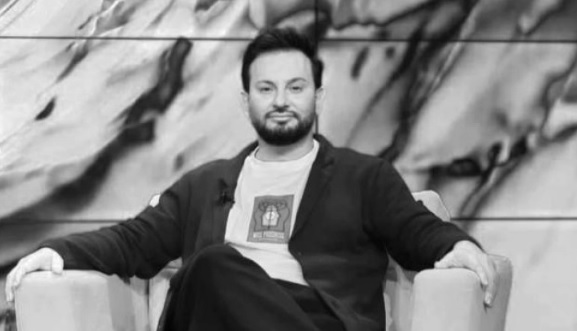 Брутално претепан познатиот албански водител Елтон Тозај, може да остане слеп