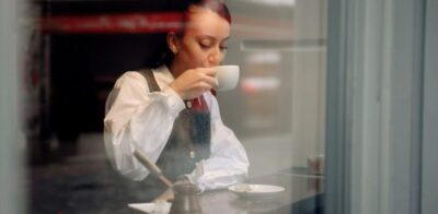 (Видео) Александра Иванова со нов сингл „Дали сме“ – емотивна поп приказна во соработка со македонскиот бенд D’reamers