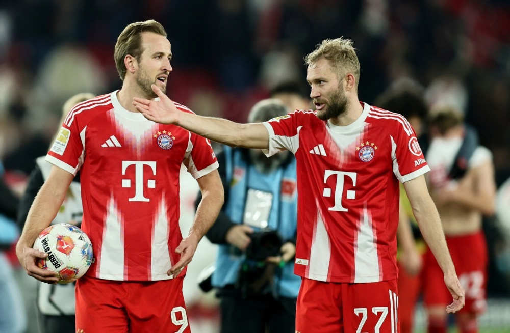 (Видео) Баерн пукна петарда во Штутгарт, Леверкузен загуби во Аугсбург