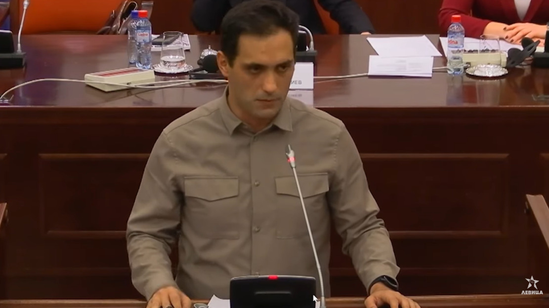 (Видео) Мециновиќ: Институциите гледаат, знаат, намерно молчат – само за пари и профит