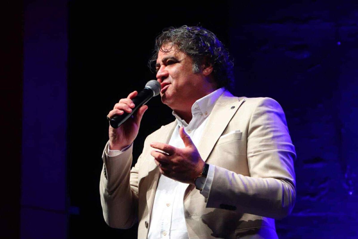 (Видео) Со новата песна „Една солза“ Наум Петрески најавува најзначајни моменти во кариерата