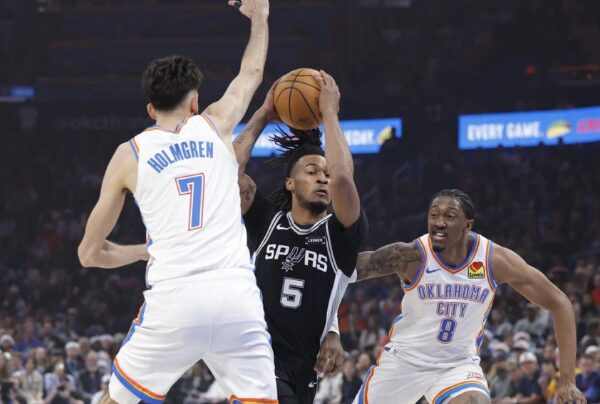 (Видео) Фокс и Вембањама за нова победа на Спарс против Оклахома