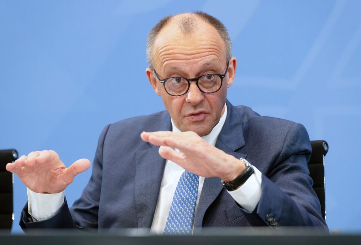 Мерц: Секоја земја од ЕУ треба да преземе еднаков дел од ризикот од планираната употреба на замрзнатите руски средства