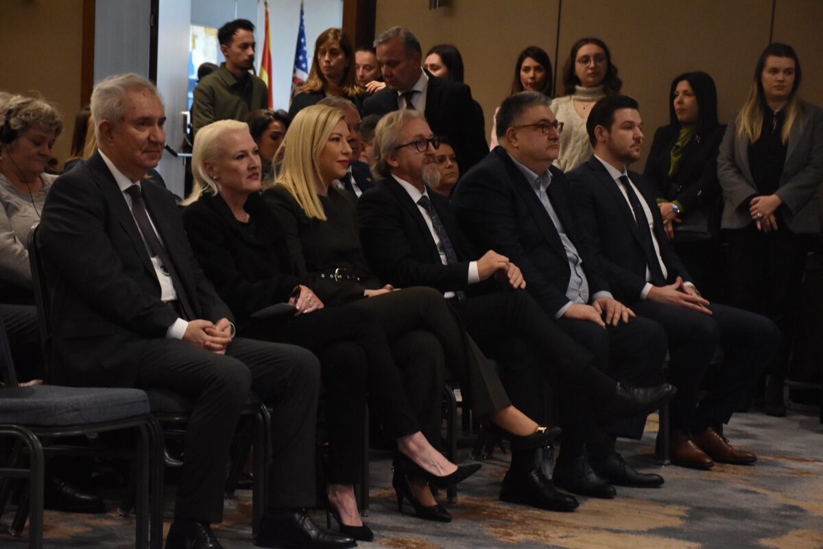 Минчев: Зајакнувањето на институционалните и финансиските капацитети од клучно значење за ефикасно функционирање на јавната администрација