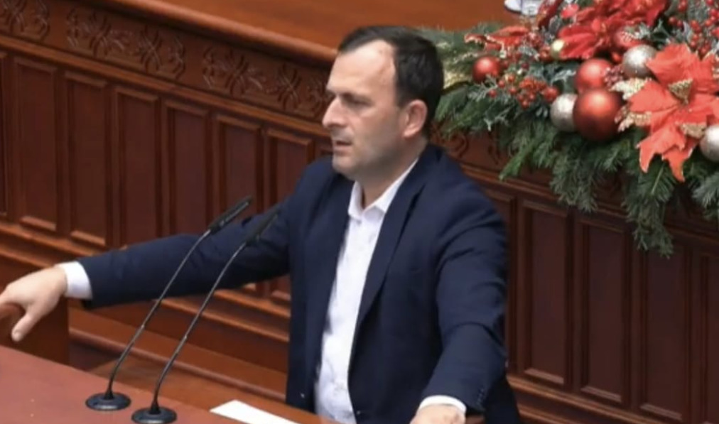 Митрески: До кога владата ќе си игра мајтап со работниците