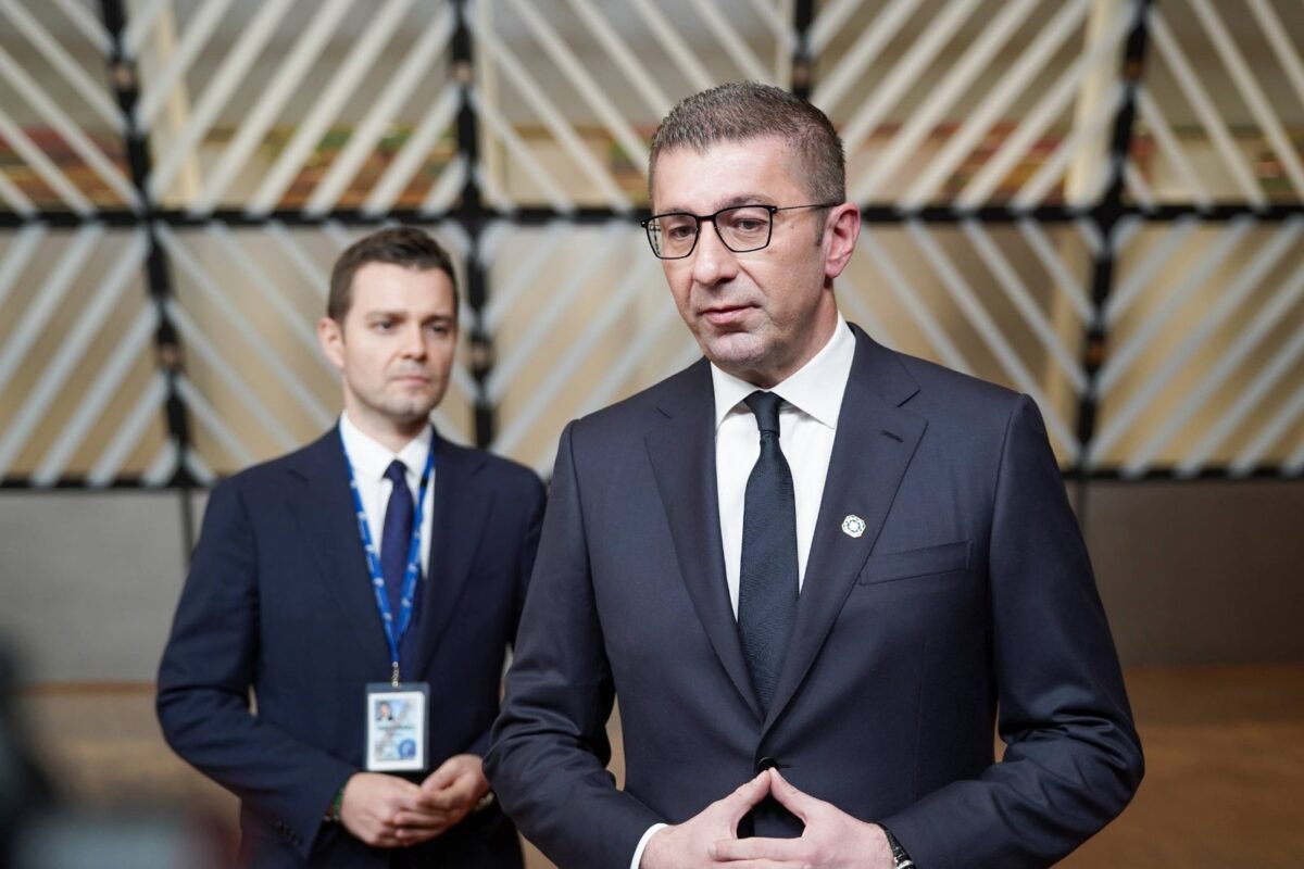 Мицкоски: Поради вештачки причини ние сè уште не можеме да бидеме дел од европското семејство