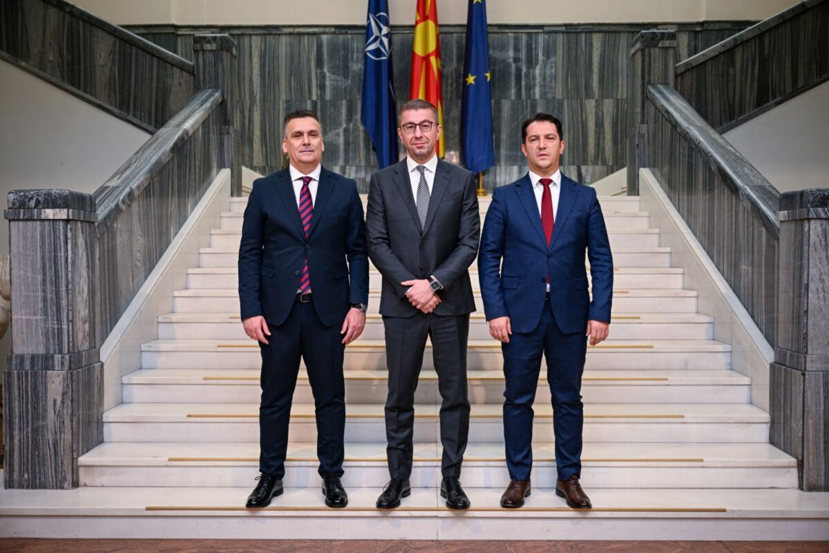 Мухамет Хоџа и Беким Сали се новите министри во Владата