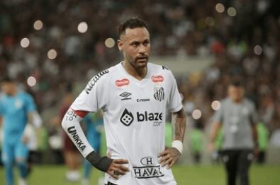 Нејмар го спаси Сантос, сега ќе оди на операција