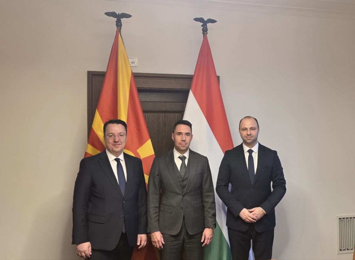 Николоски и Мисајловски во посета на Република Унгарија