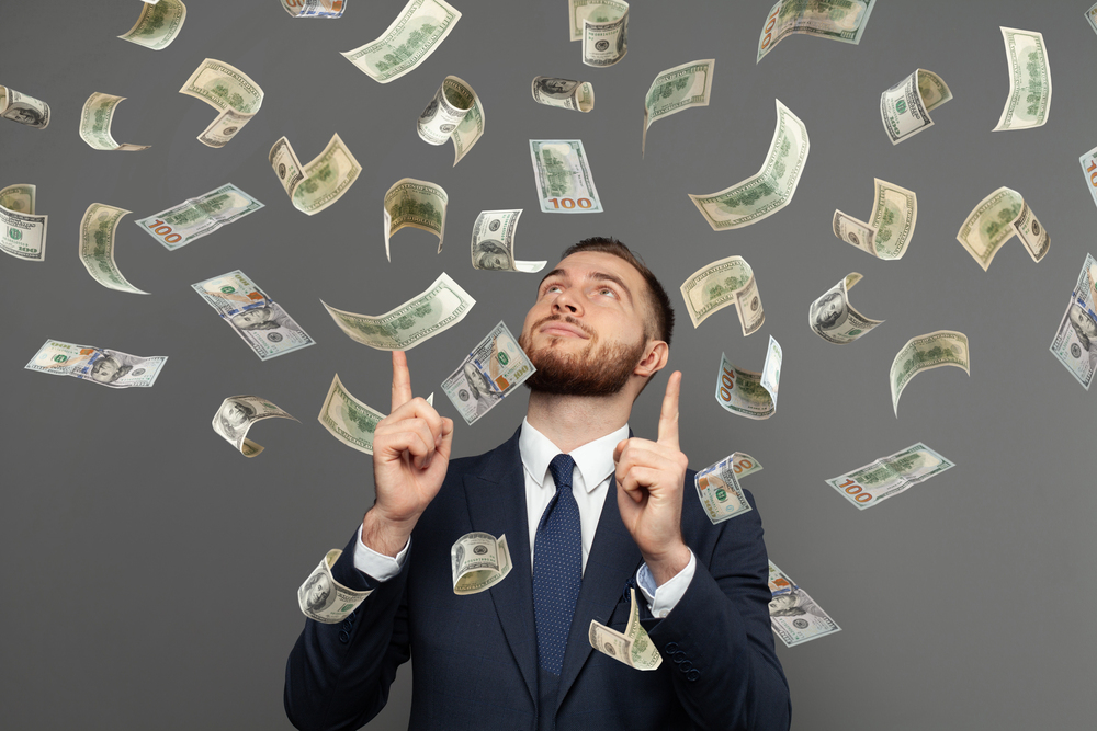 Овие хороскопски знаци секогаш знаат како да заработат пари