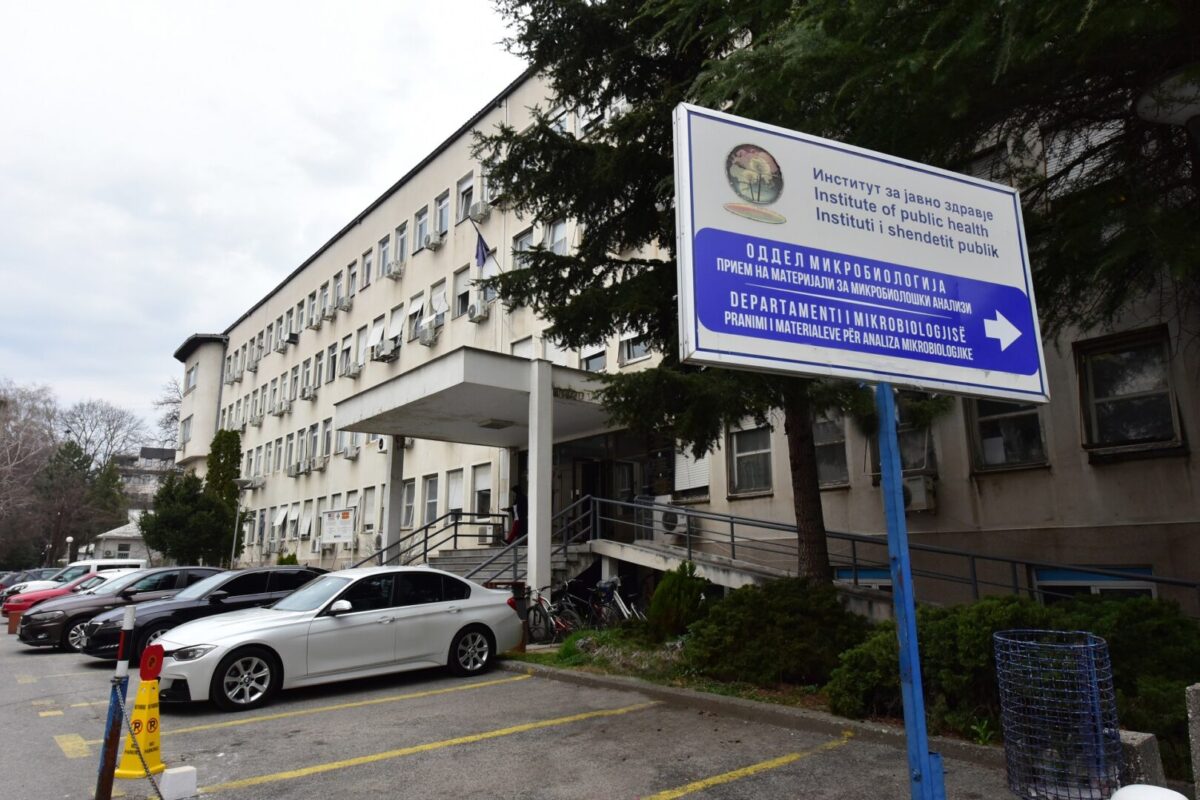 Освен во „Димо Хаџи Димов“, во друго училиште во Карпош не се најдени патогени бактерии