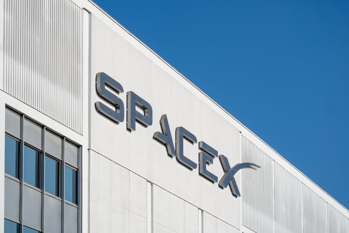 Руски астронаут отстранет од мисијата на SpaceX поради сомнение за шпионажа