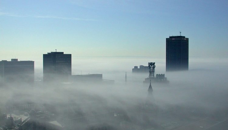 Скопје меѓу најзагадените во Европа, СДСМ обвинува за погрешни приоритети на власта