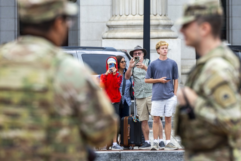 Судот му дозволи на Трамп да распореди Национална гарда во Вашингтон