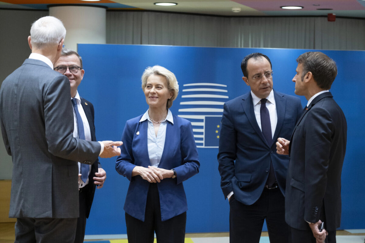 Финскиот претседател: Украина поблиску од кога било до постигнување мировен договор