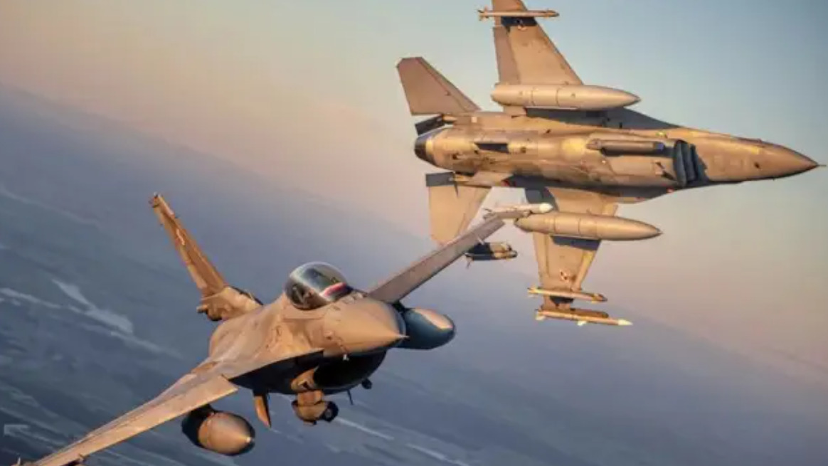 (Фото+видео) Русија изврши голем напад врз Украина, Полска подигна борбени авиони