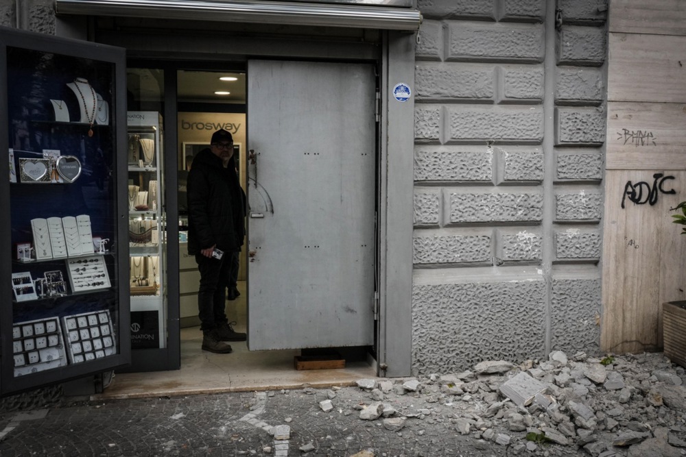 Шест помали земјотреси ја погодија Италија во текот на ноќта