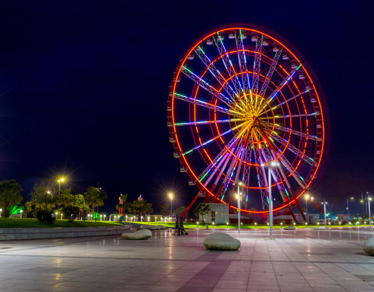 Шестгодишно девојче почина по несреќа во забавен парк во Флорида