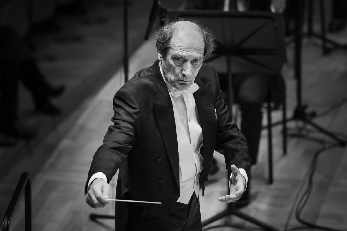 „Музика.Сега!“ со Александар Гордон и Емил Табаков