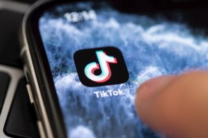 TikTok останува во САД - Reporter.mk