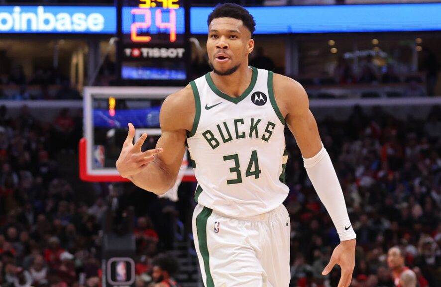 Јанис нема намера да си оди од Милвоки