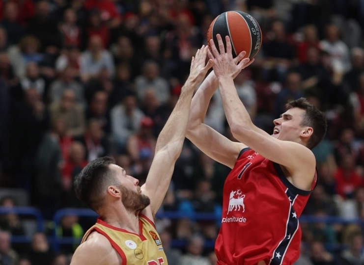 Баерн го потврди трансферот на Димитријевиќ