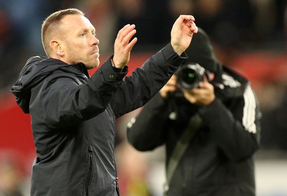 Велс не го дава Белами