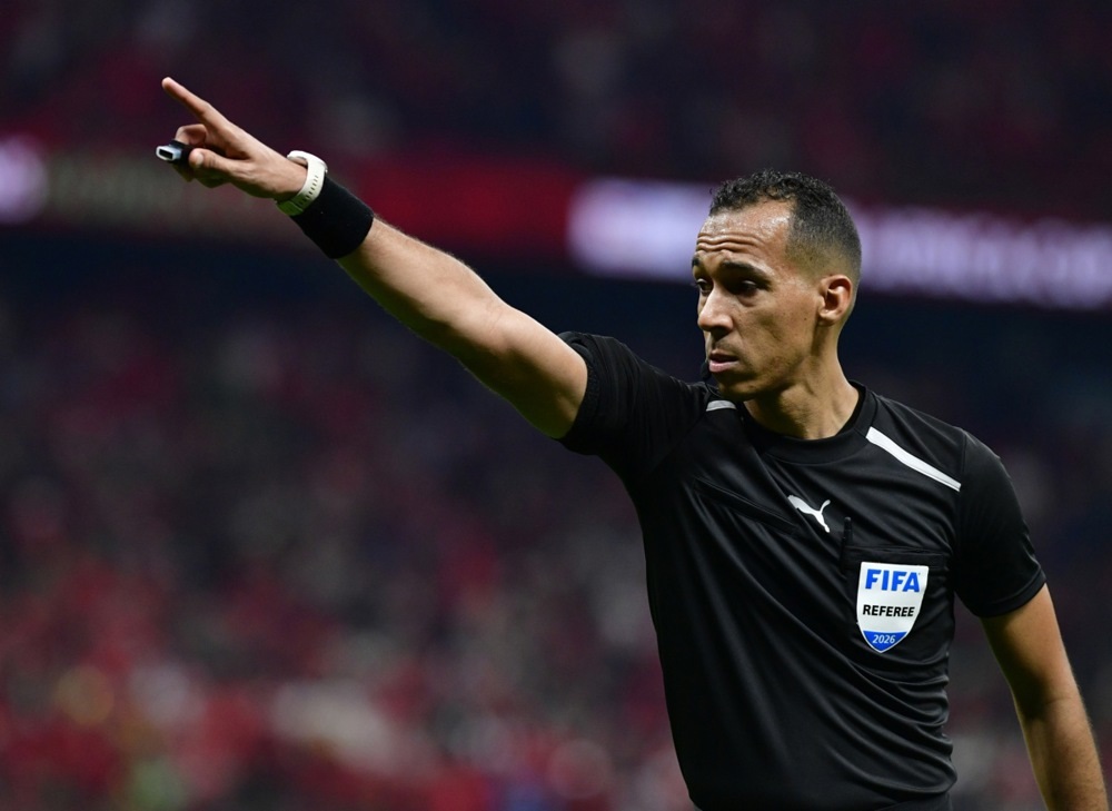 (Видео) Судијата во преден план, Камерун оштетен против Мароко