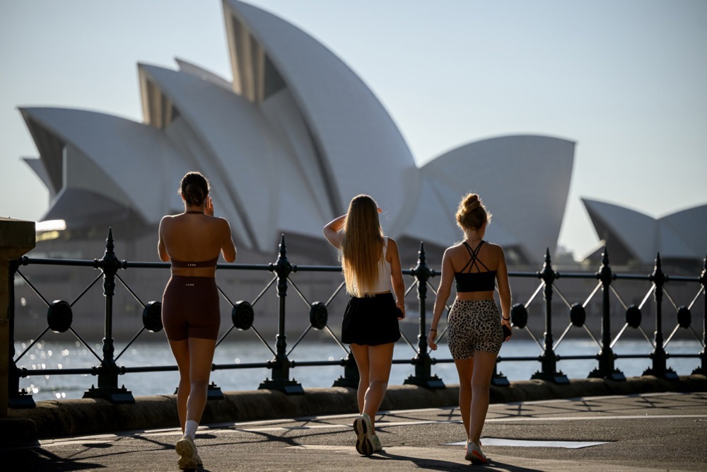 (Видео) Топлотен бран ја погоди Австралија, властите предупредуваат на „катастрофален“ ризик од пожари