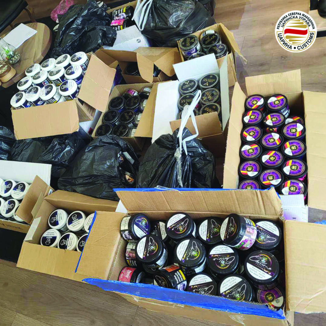 (Видео) Царина со акција во Струга: запленети тутунски производи од малопродажен објект – избегната акциза од 509 илјади денари